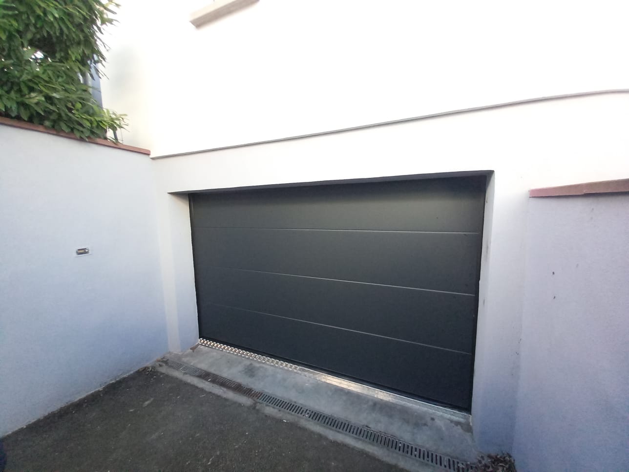 PORTE-DE-GARAGE-SECTIONNELLE-MULHOUSE.jpg